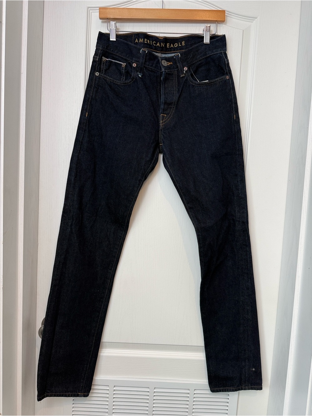 American Eagle Outfitters Men's Black Straight Jeans